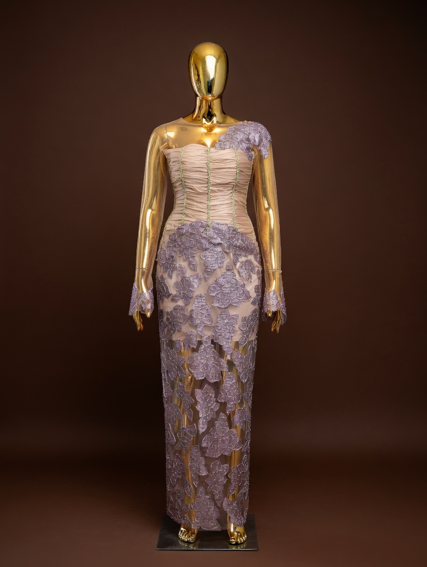 Lilac Veya lace  gown